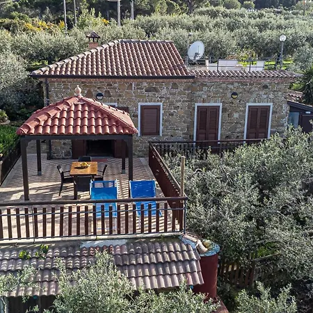 Panoramica Casa In Pietra Nel Cilento